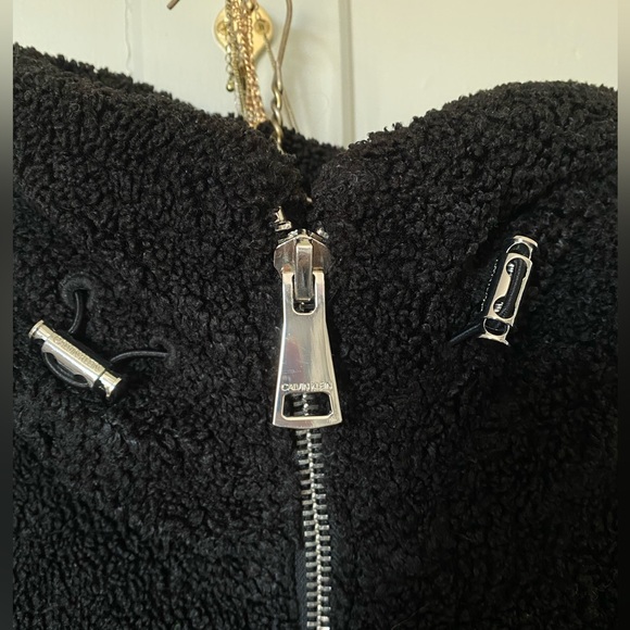 Winter coat! - Picture 4 of 8